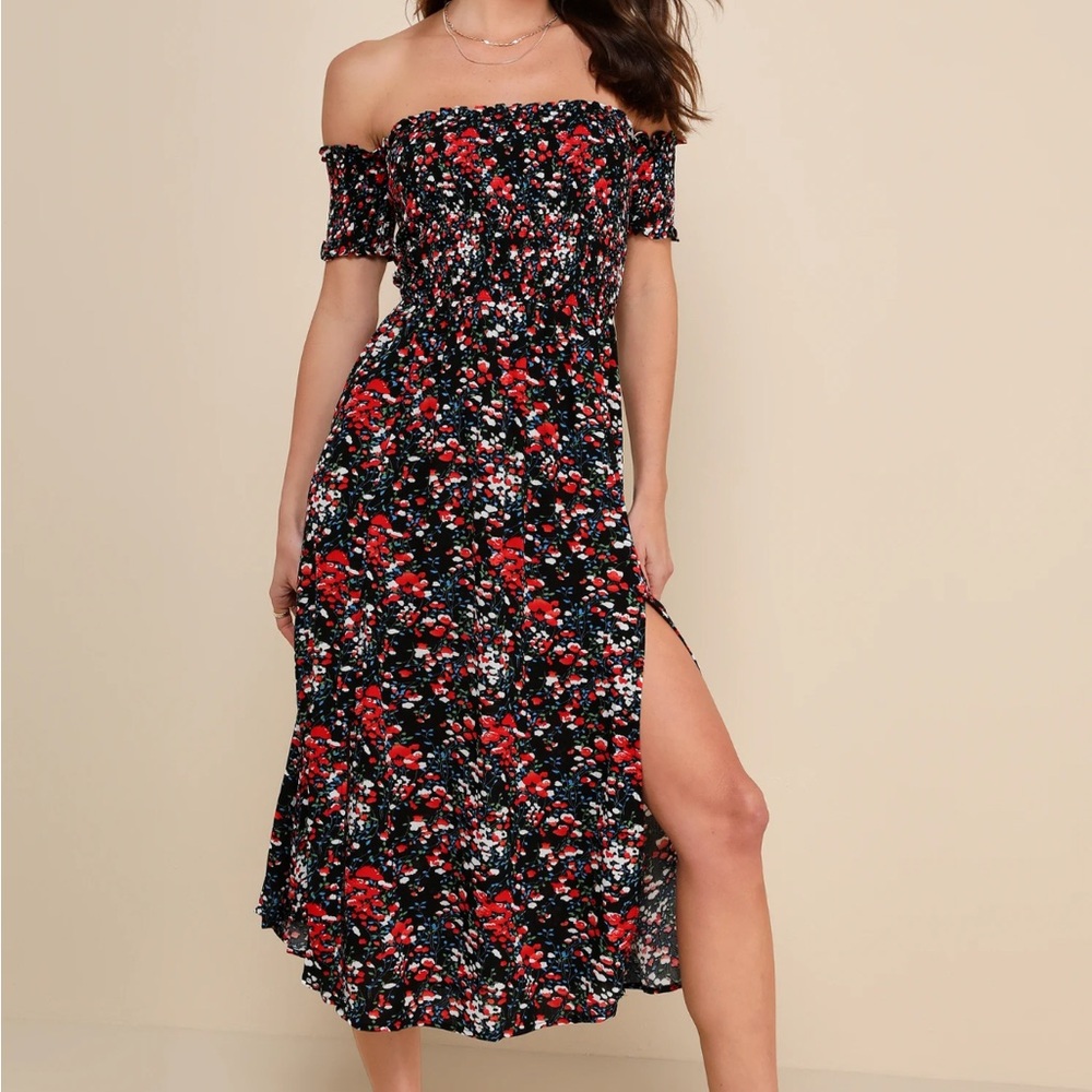 Lulu's View from the Meadow Black Floral Print Off-the-Shoulder Dress